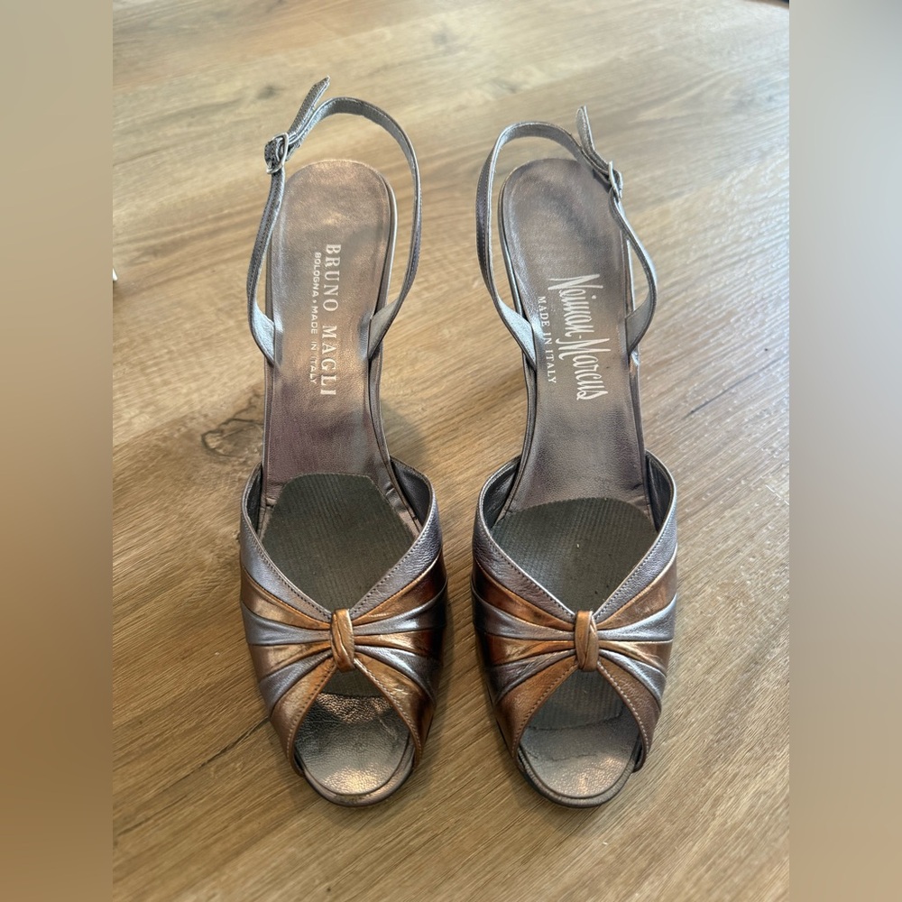 Vintage Bruno Magli Women's Metallic Brown Slingback Sandals
